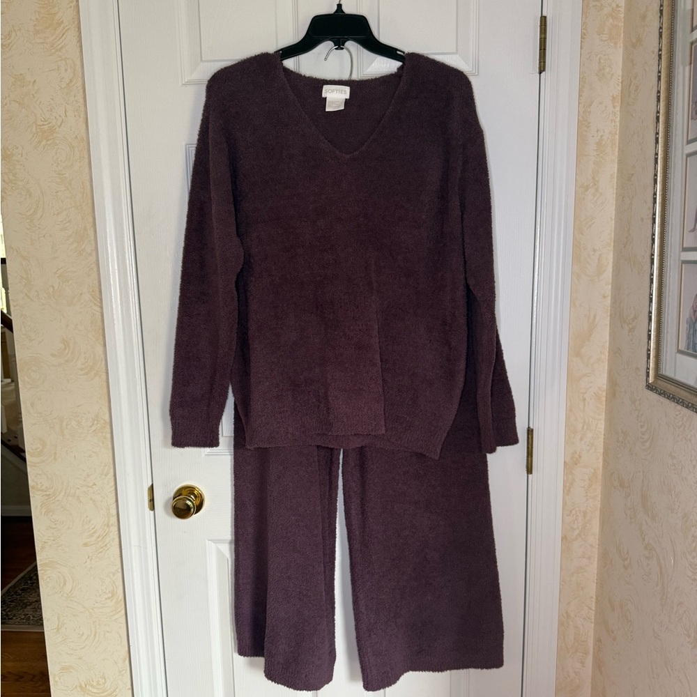 Brand New Softies Solid Marshmallow V-Neck Lounge Set | Shade Fig | Size XL